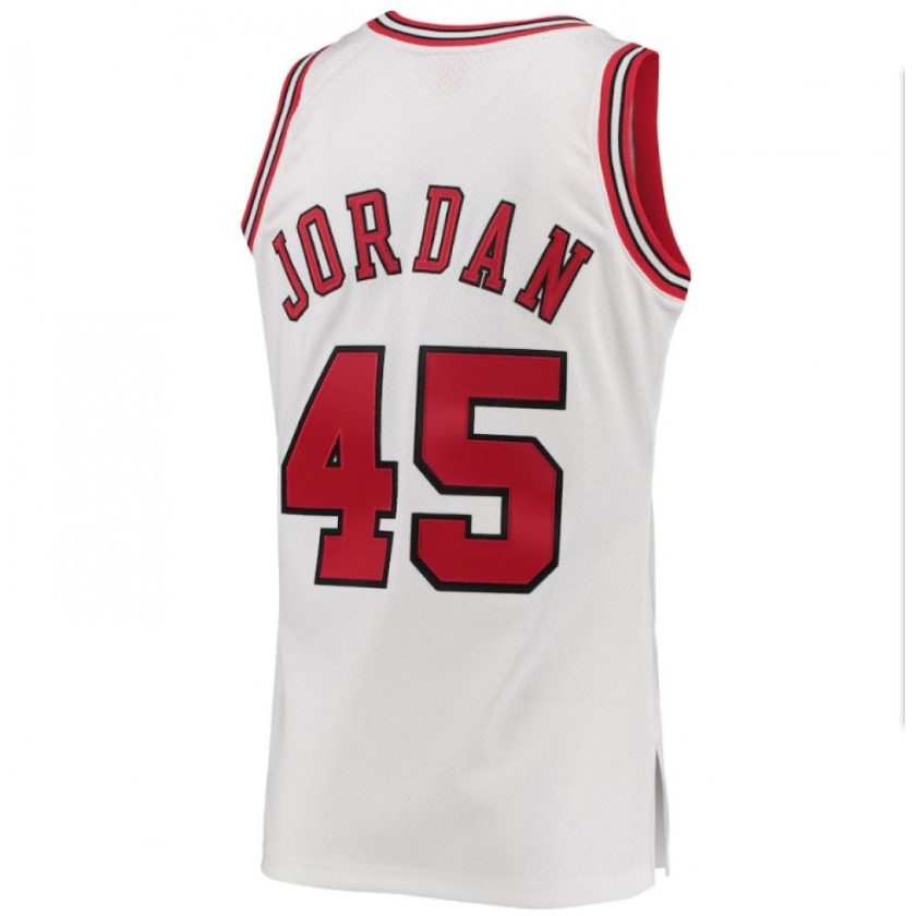 Men's Chicago Bulls Michael Jordan #45 Throwback Mitchell & Ness White 1994-95 Hardwood Classics Player Jersey