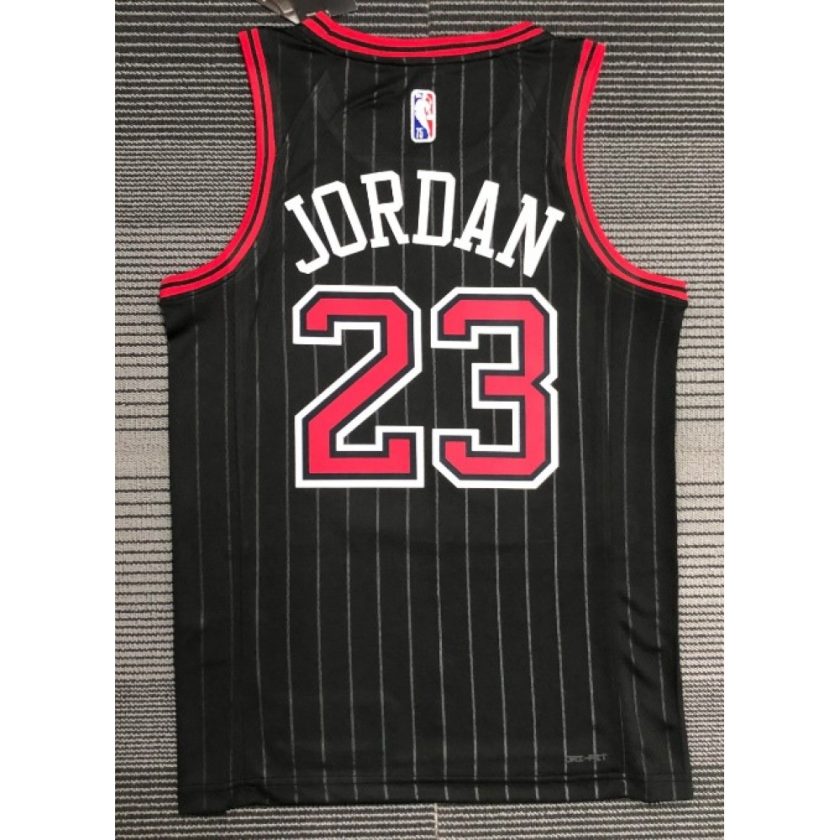 Men's Chicago Bulls Michael Jordan #23 Nike Black Swingman NBA Jersey - Statement Edition